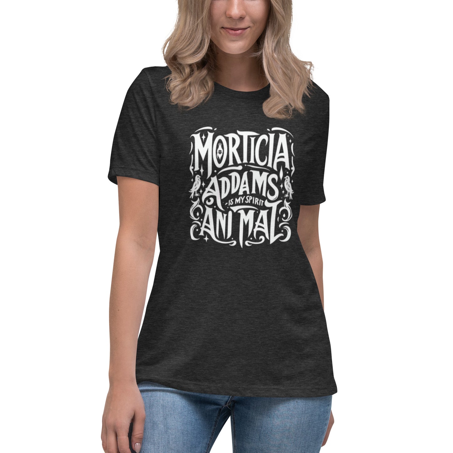 Morticia Addams is my spirit animal front print naisten t-paita